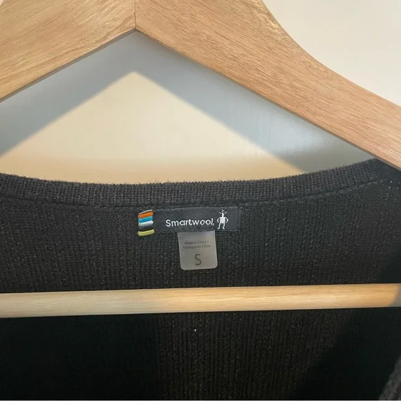 Smartwool Women's Shadow Pine Ribbed V-Neck Sweater Size Small - Picture 5 of 7